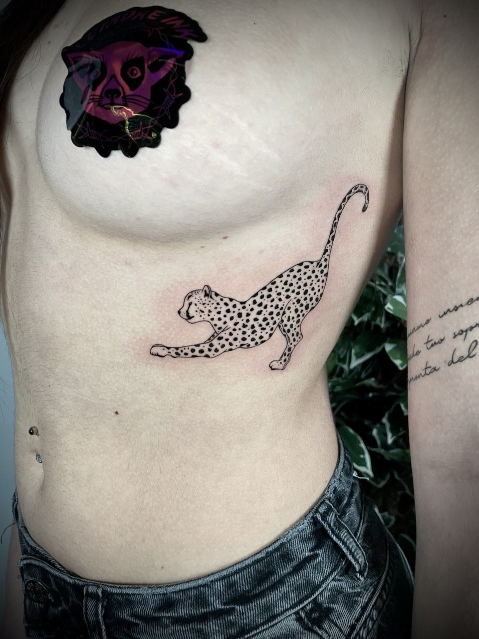 tatuaggio vicino al seno